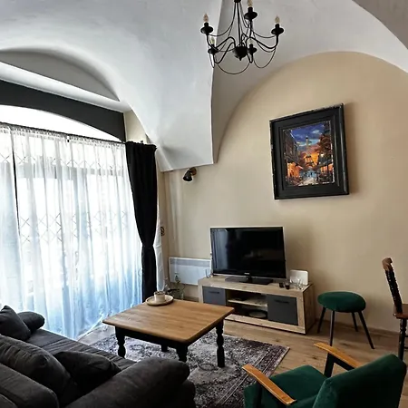 Apartment Joe Apartman, Maesiarska 32 *